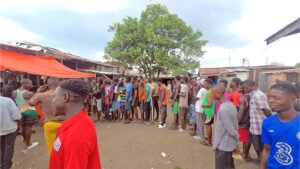 Let Men Talk_0001_02_0003_lmts