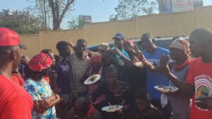 Let Men Talk_0002_03